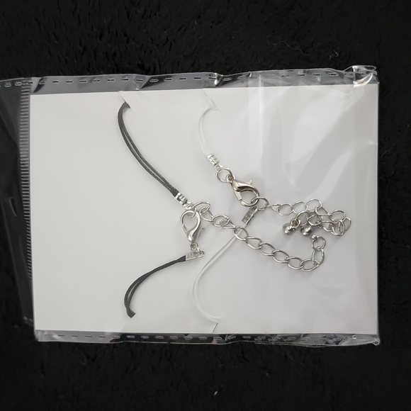 Best Friends - Picture 2 of 3